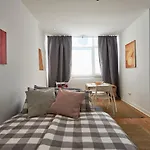 Charming Em Belém-books&canvas Appartement
