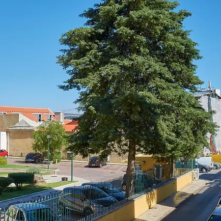 Lejlighed Charming Em Belem-books And Canvas Lisboa