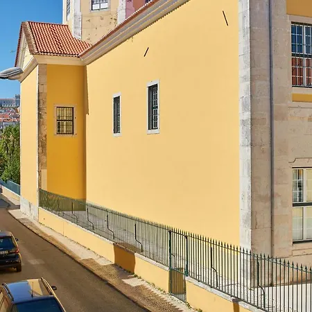 Charming Em Belem-books And Canvas * 리스본